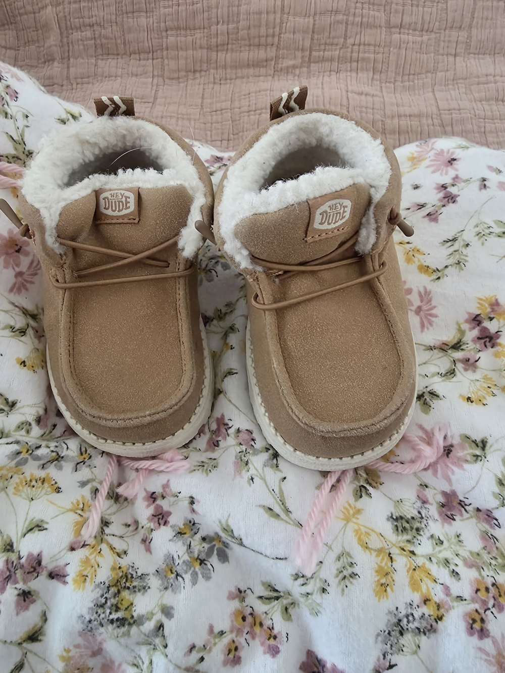Hey Dude Kids Tan Sherpa-Lined Booties